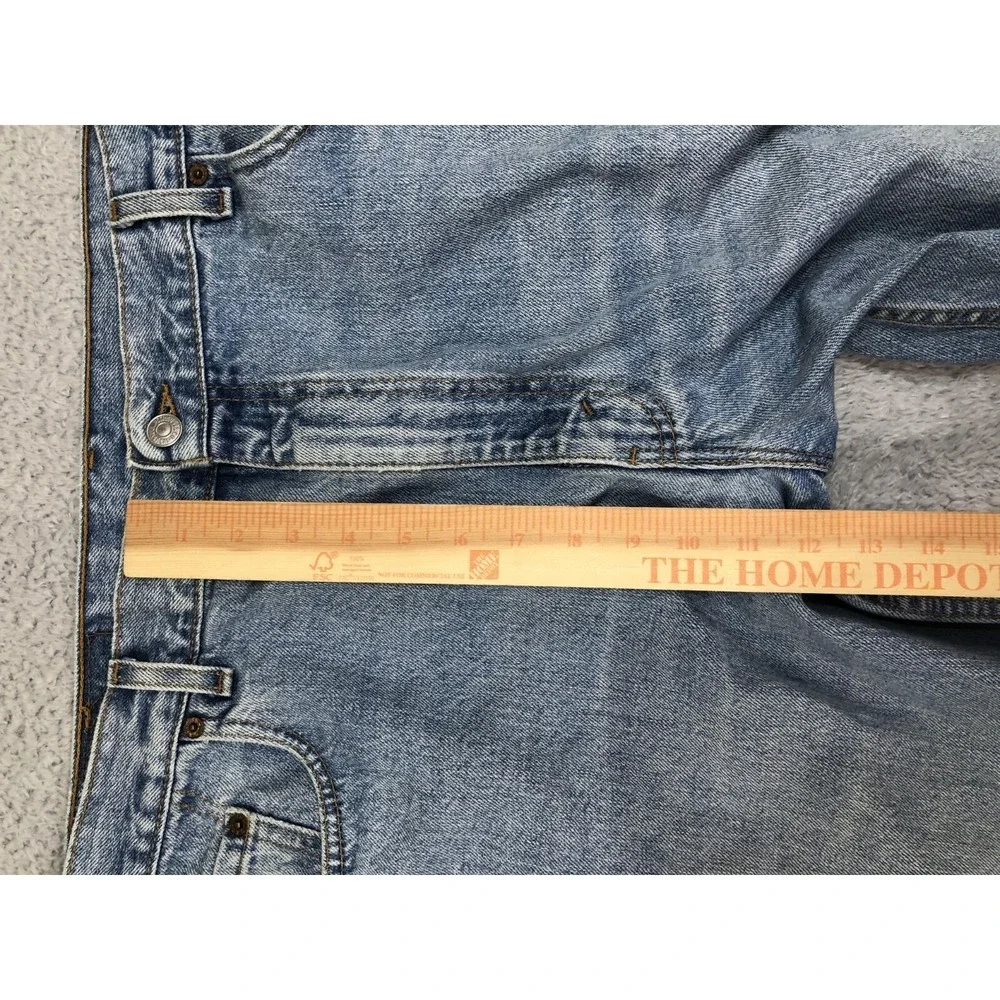 Levis 560 Jeans Men's 40x30 Vintage Loose Fit Tapered Leg Made in USA Blue